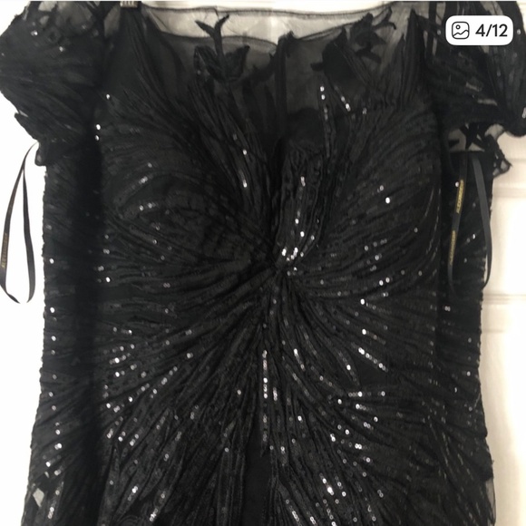 Stunning Alexander by Daymor Formal Black Evening Gown 18 - Picture 5 of 9